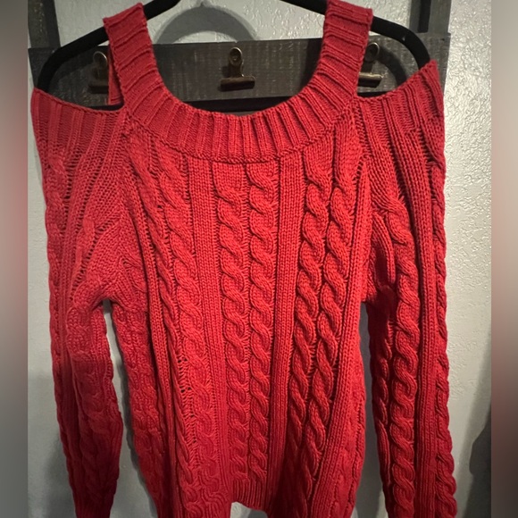 Women’s Red Sweater - Picture 5 of 5